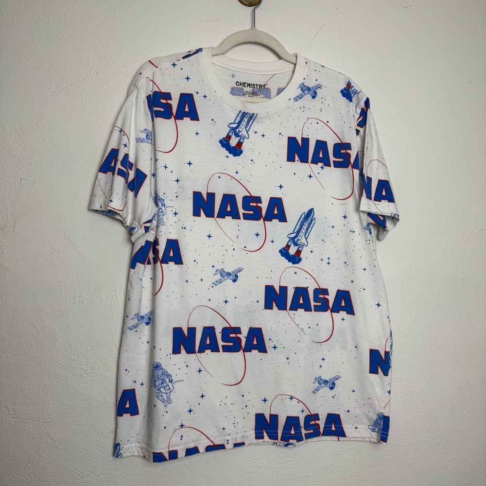 NASA Rocket‎ Outer Space Graphic Tee